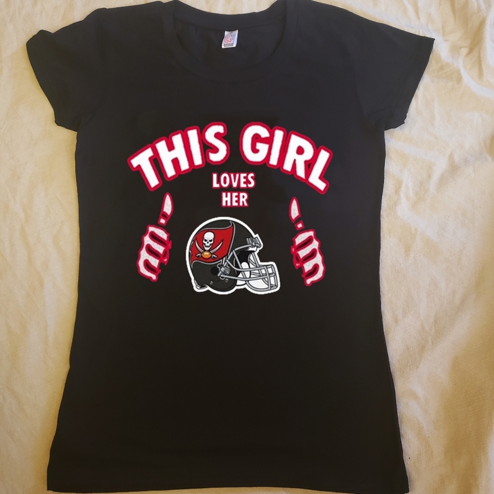 Tampa Bay Bucs Women's Top Large